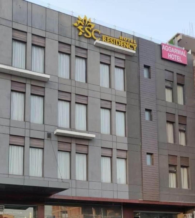 Hotel S C Residency Zirakpur 外观 照片